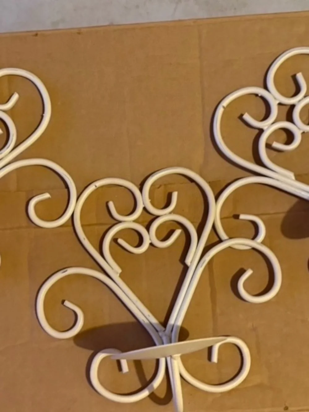 White Decorative Metal Wall Scroll Accent - Elegant Curled Design (set of 3)